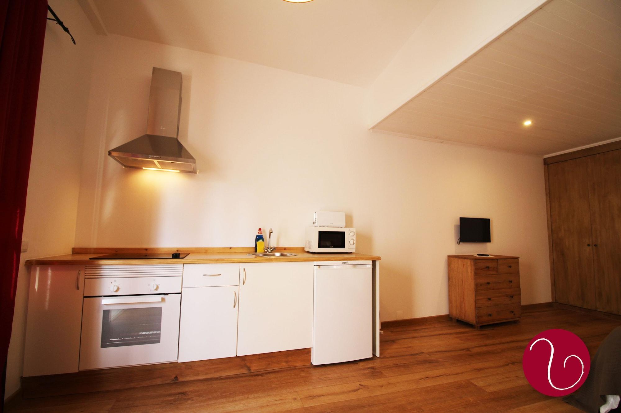 פונשל Guesthouse Vila Lusitania מראה חיצוני תמונה