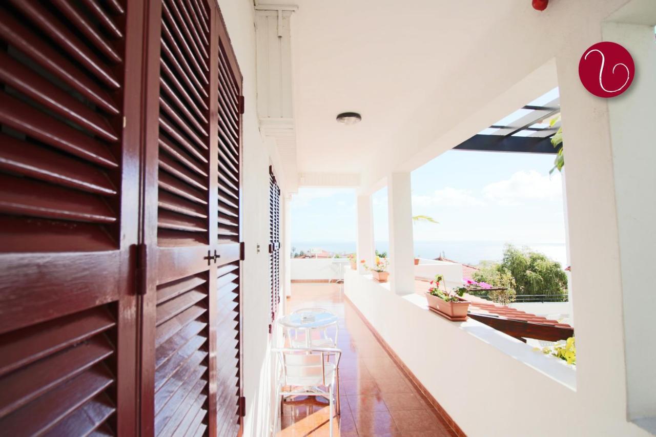 פונשל Guesthouse Vila Lusitania מראה חיצוני תמונה