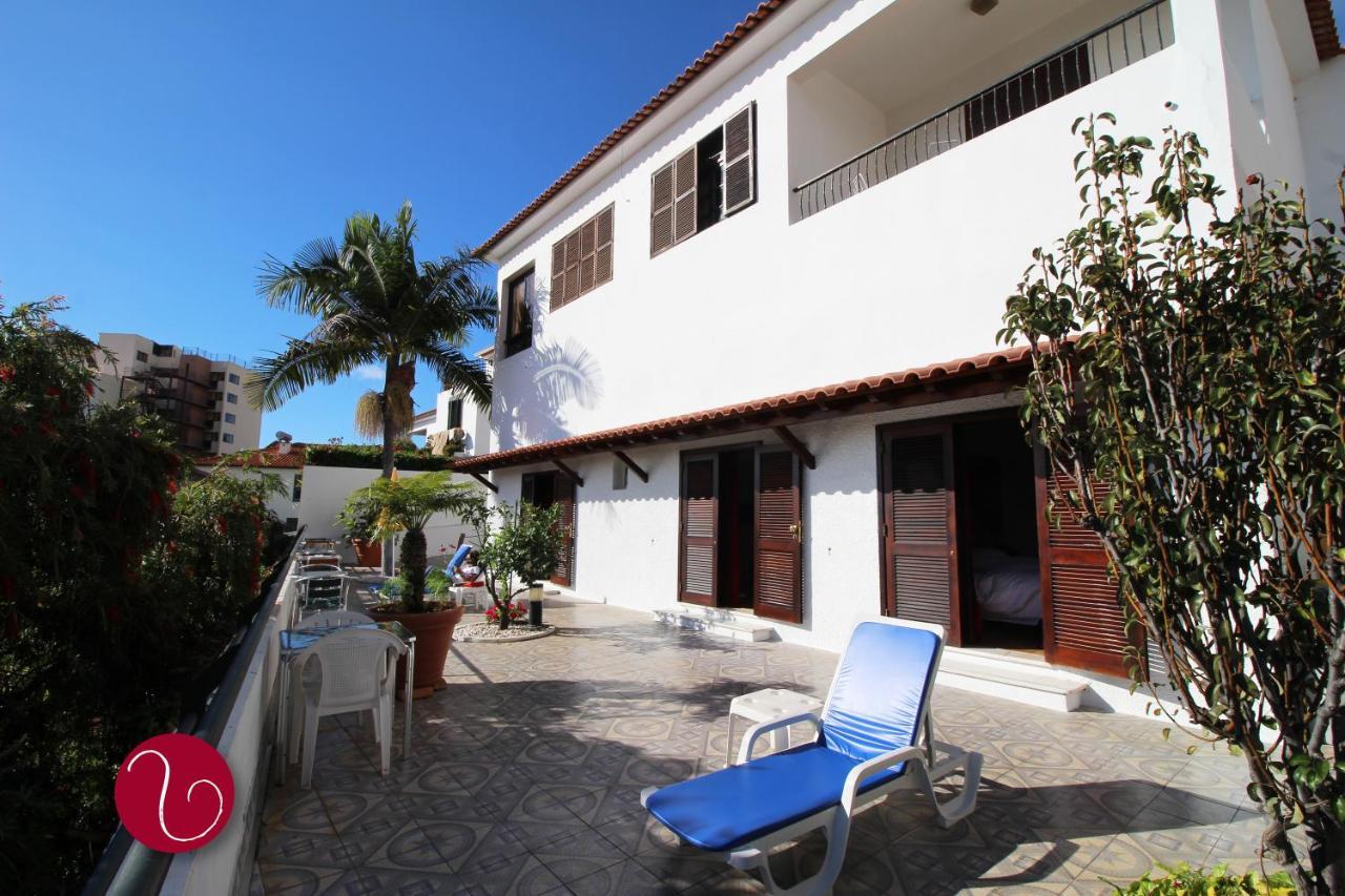 פונשל Guesthouse Vila Lusitania מראה חיצוני תמונה