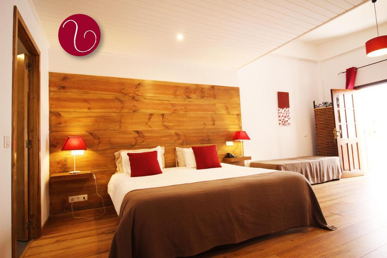 פונשל Guesthouse Vila Lusitania מראה חיצוני תמונה
