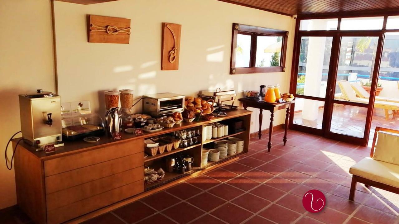 פונשל Guesthouse Vila Lusitania מראה חיצוני תמונה