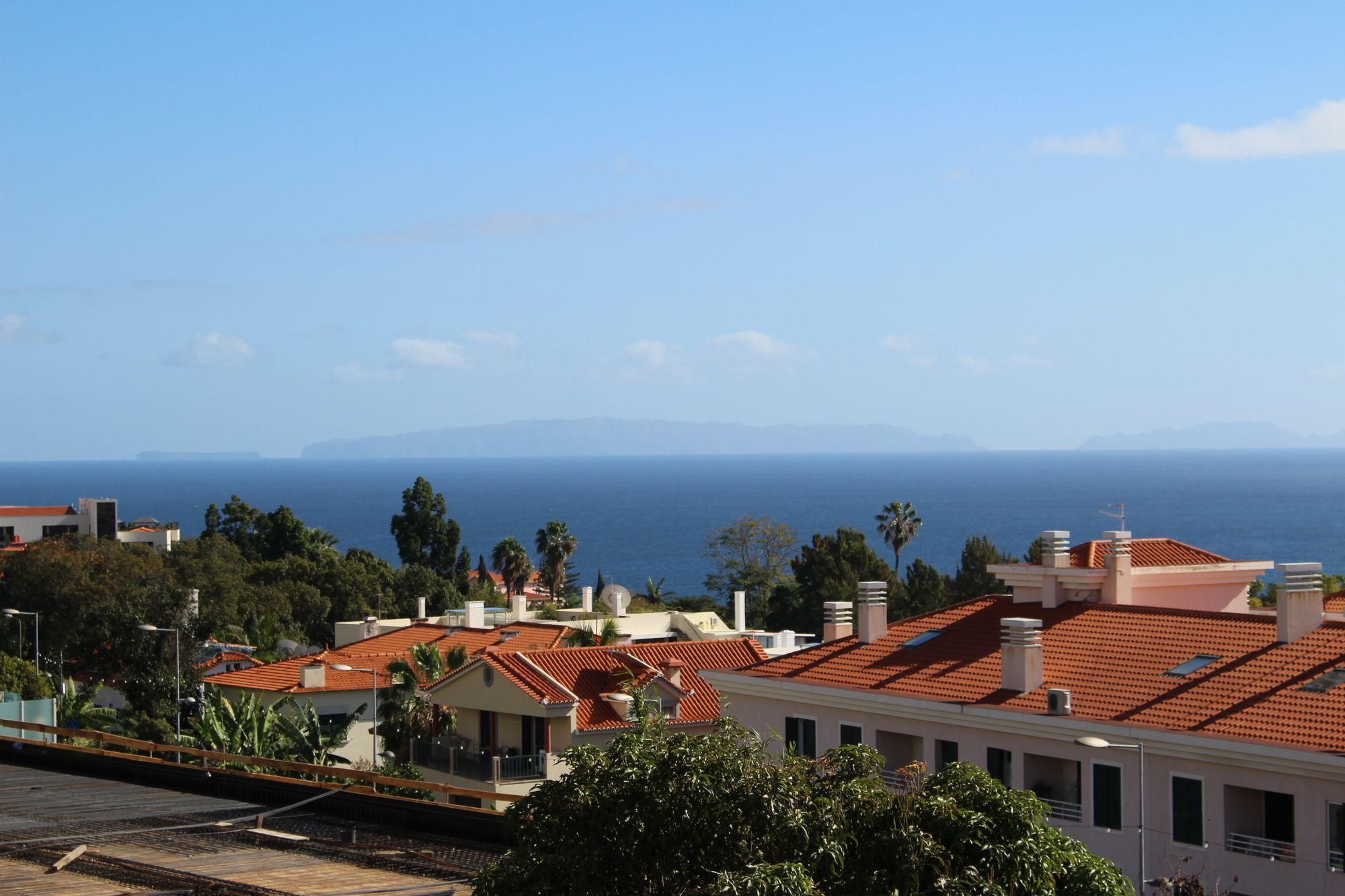 פונשל Guesthouse Vila Lusitania מראה חיצוני תמונה