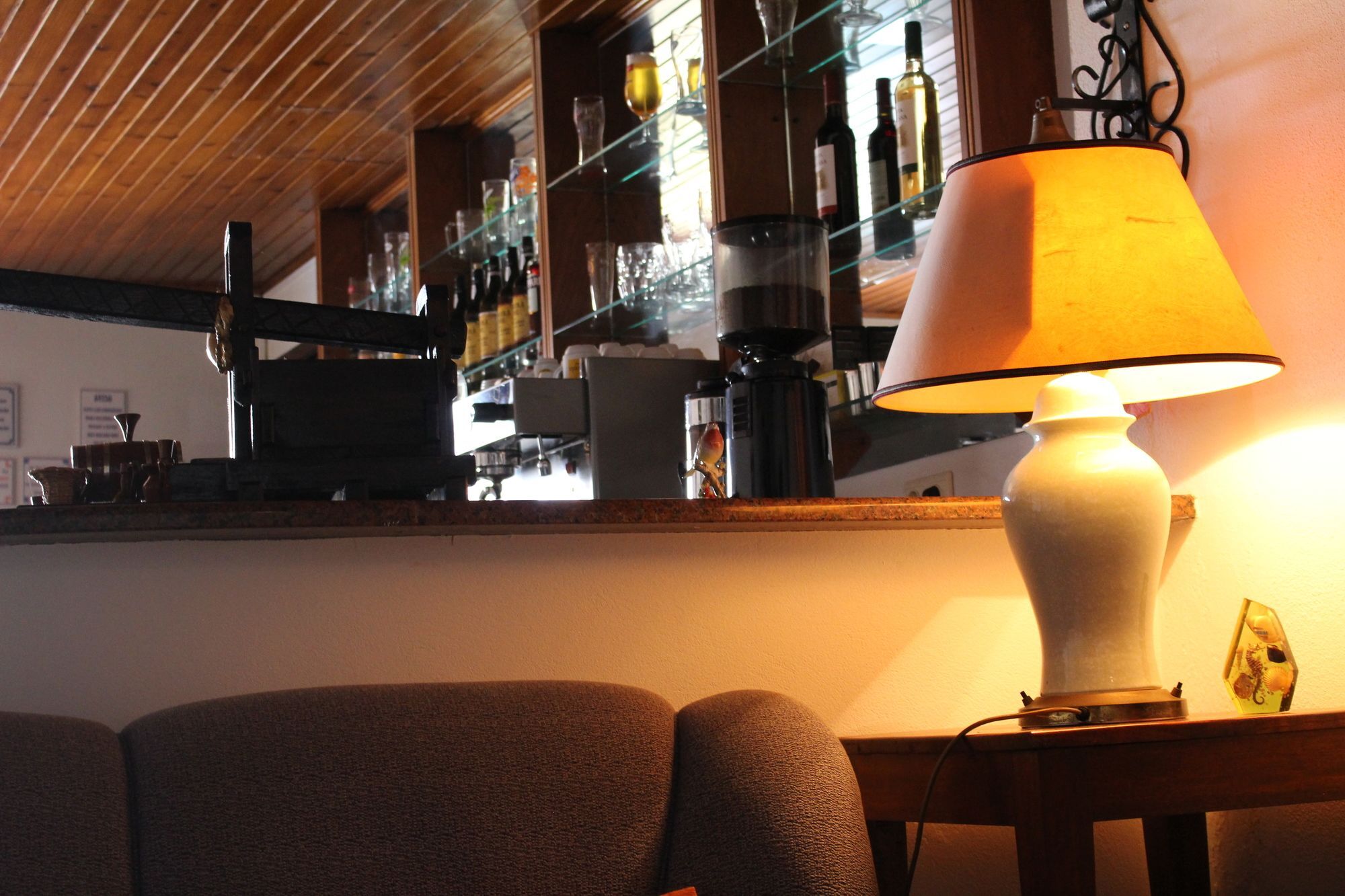 פונשל Guesthouse Vila Lusitania מראה חיצוני תמונה